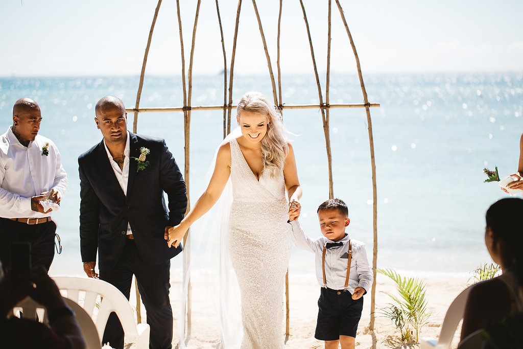 Bula Bride Fiji Wedding Blog // Chris & Tiffany — Plantation Island Wedding. Captured by Leezett Photography