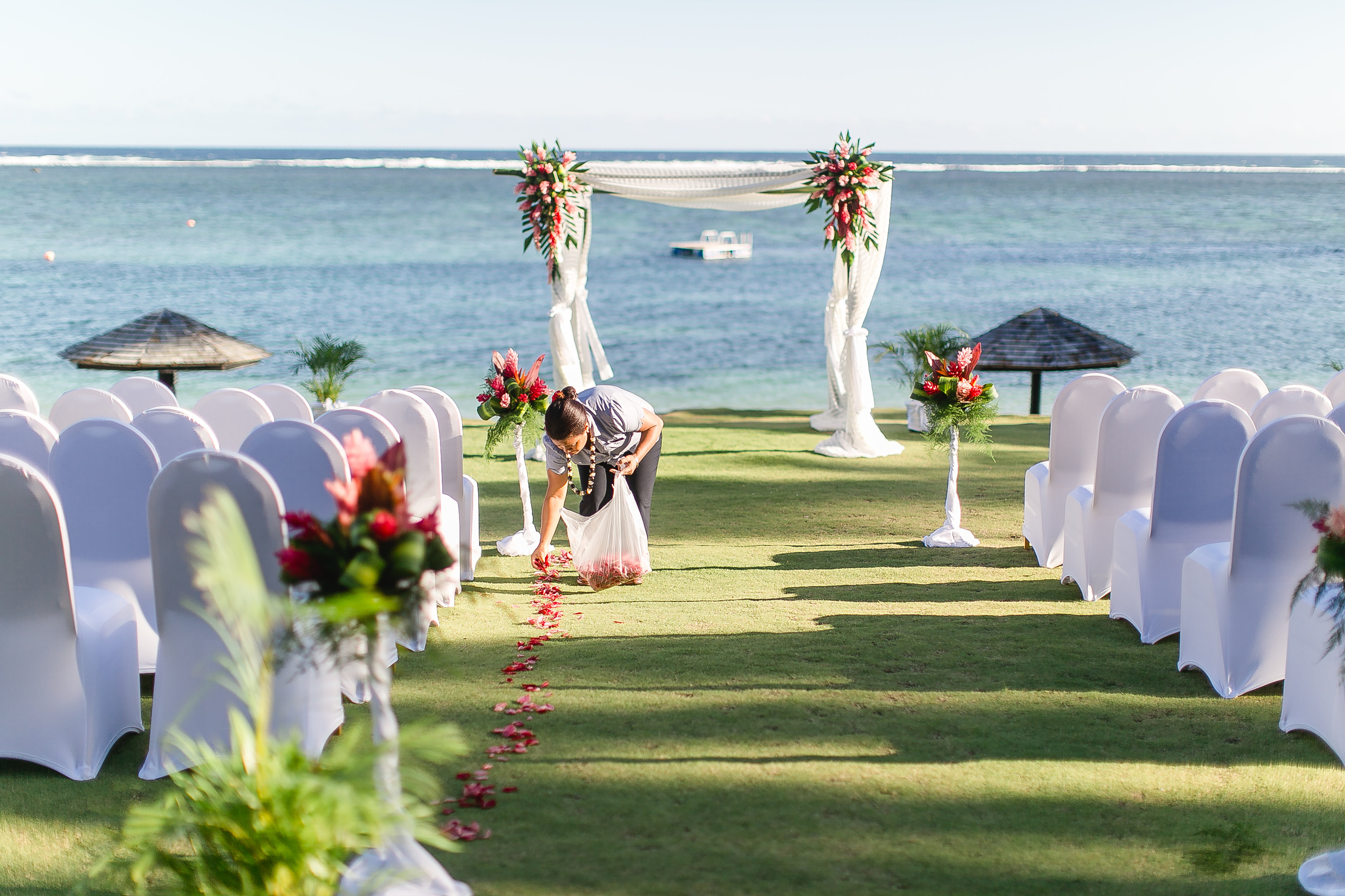 Bula Bride Fiji Wedding Blog Brad And Mel — Warwick Fiji Wedding Captured By Leezett 3295