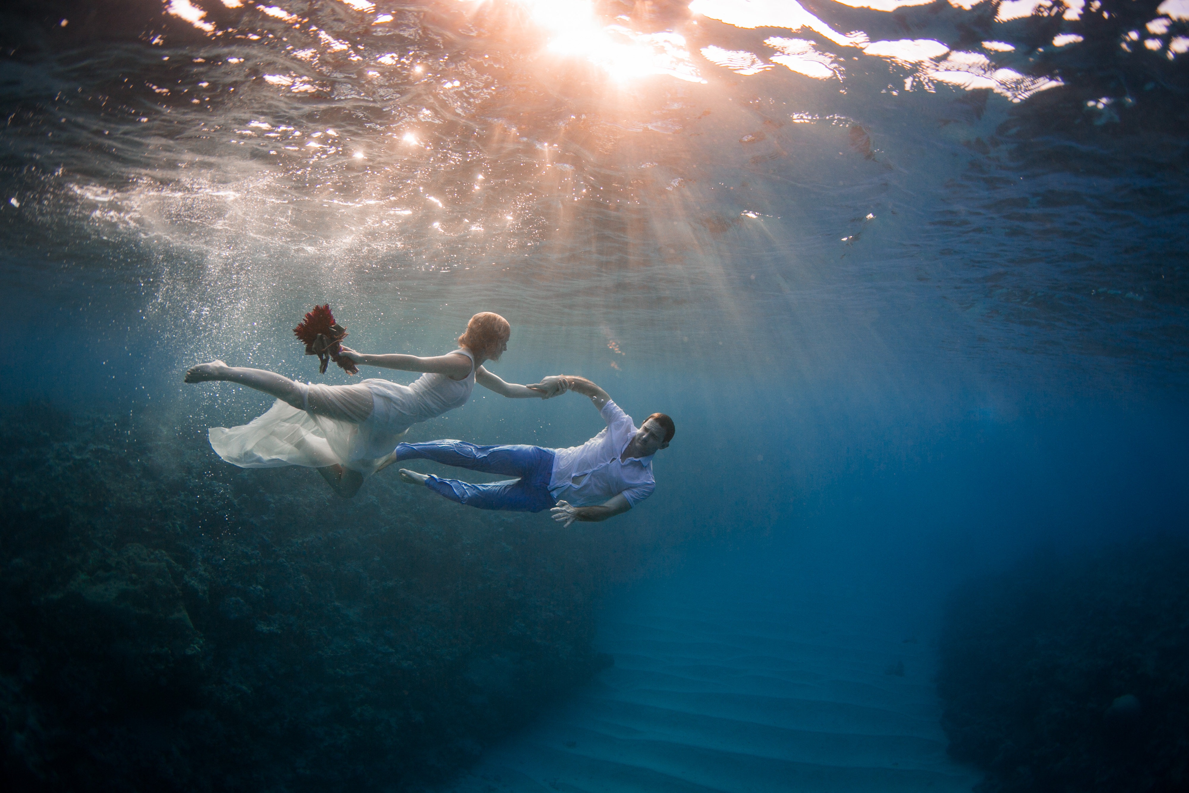5 reasons you must do an underwater photoshoot on your Fiji Honeymoon ...